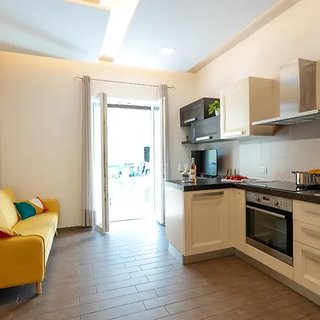 A Casa Di Lu Lu * סורנטו