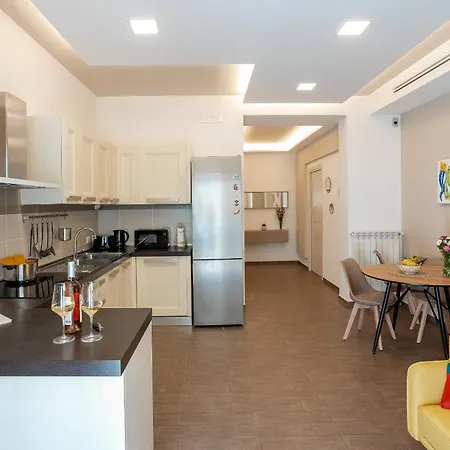 شقة A Casa Di Lu Lu *